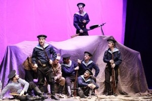 В Русском театре в Махачкале идет показ оперетты "Севастопольский вальс"